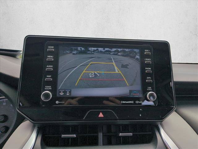 Certified 2022 Toyota Venza LE AWD/4WD image 13
