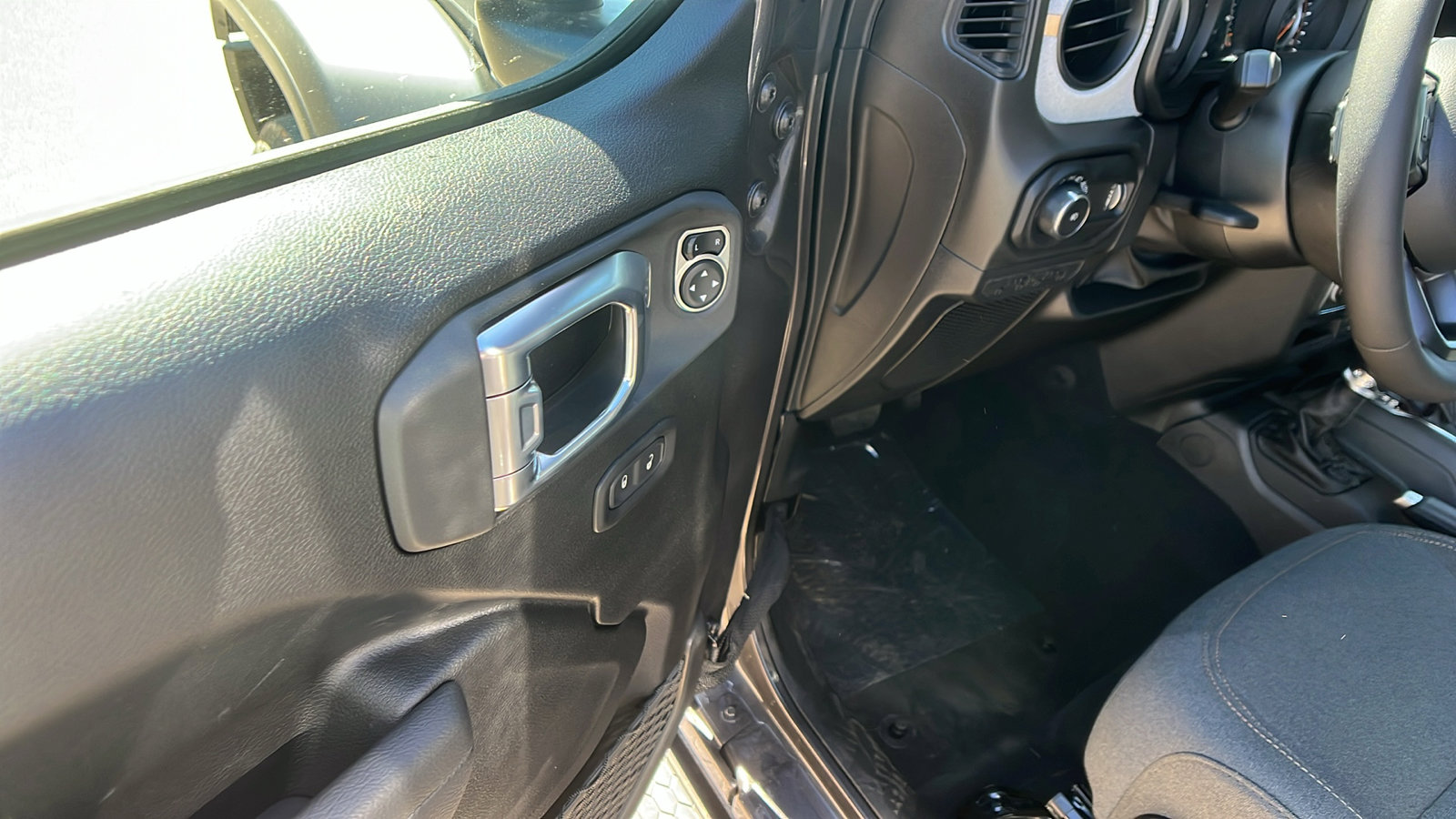 New 2026 Jeep Wrangler Sport S AWD/4WD image 15