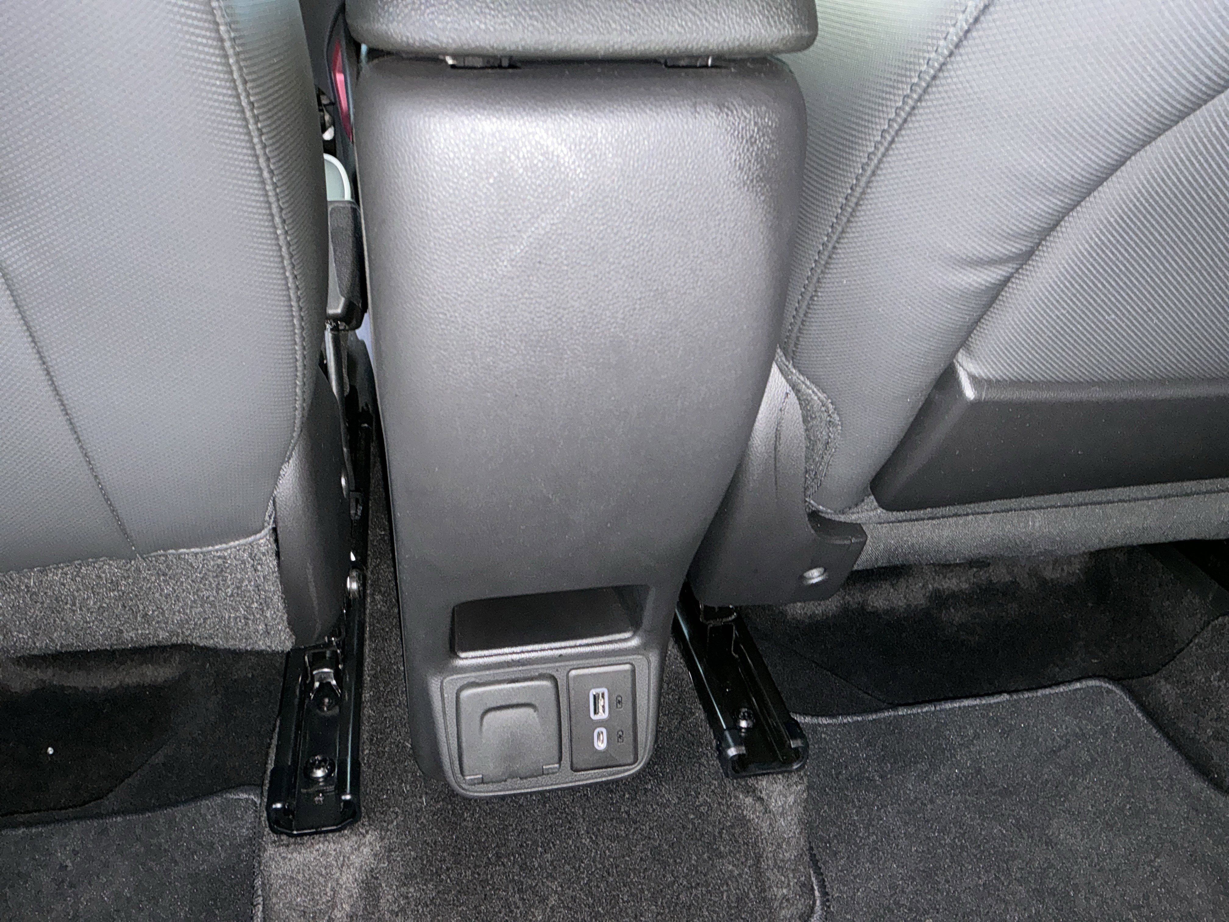 Used 2023 Chevrolet TrailBlazer RS w/ Sun and Liftgate Package image 29