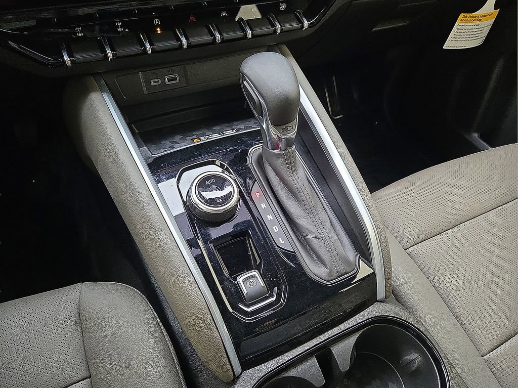 Used 2026 Chevrolet Colorado ZR2 w/ Technology Package image 30