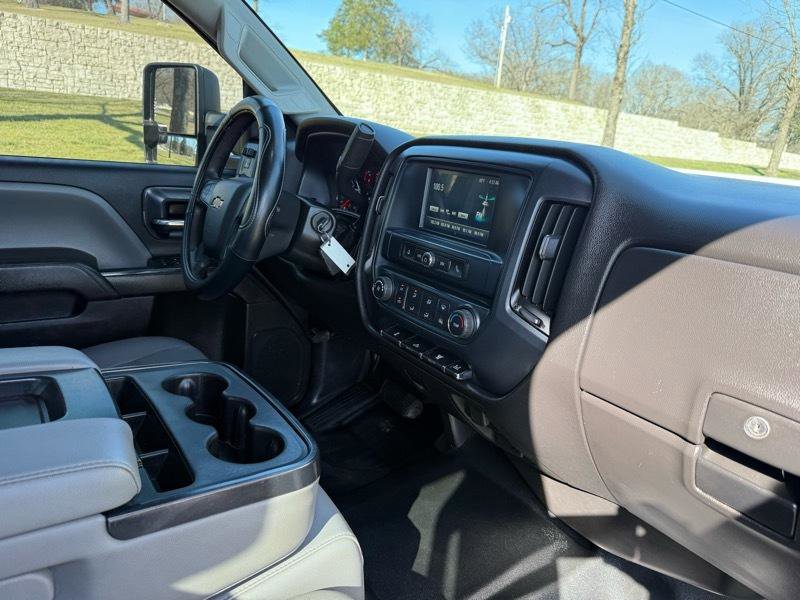 Used 2017 Chevrolet Silverado 3500 W/T w/ WT Convenience Package AWD/4WD image 20