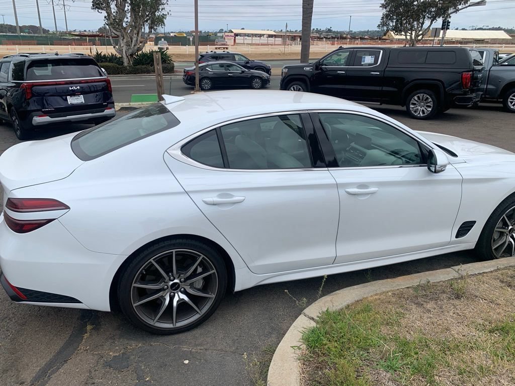 Used 2024 Genesis G70 2.5T AWD/4WD image 5