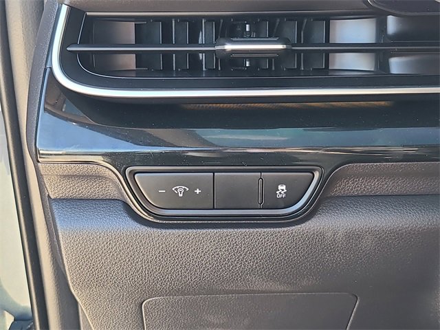 Used 2025 Kia Carnival SX Prestige image 34