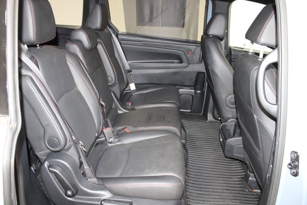 Used 2024 Honda Odyssey Sport image 32