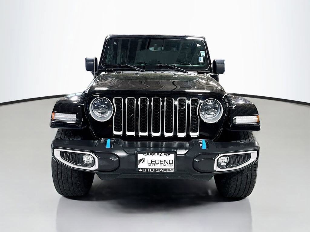 Used 2023 Jeep Wrangler Unlimited Sahara w/ Cold Weather Group AWD/4WD image 2