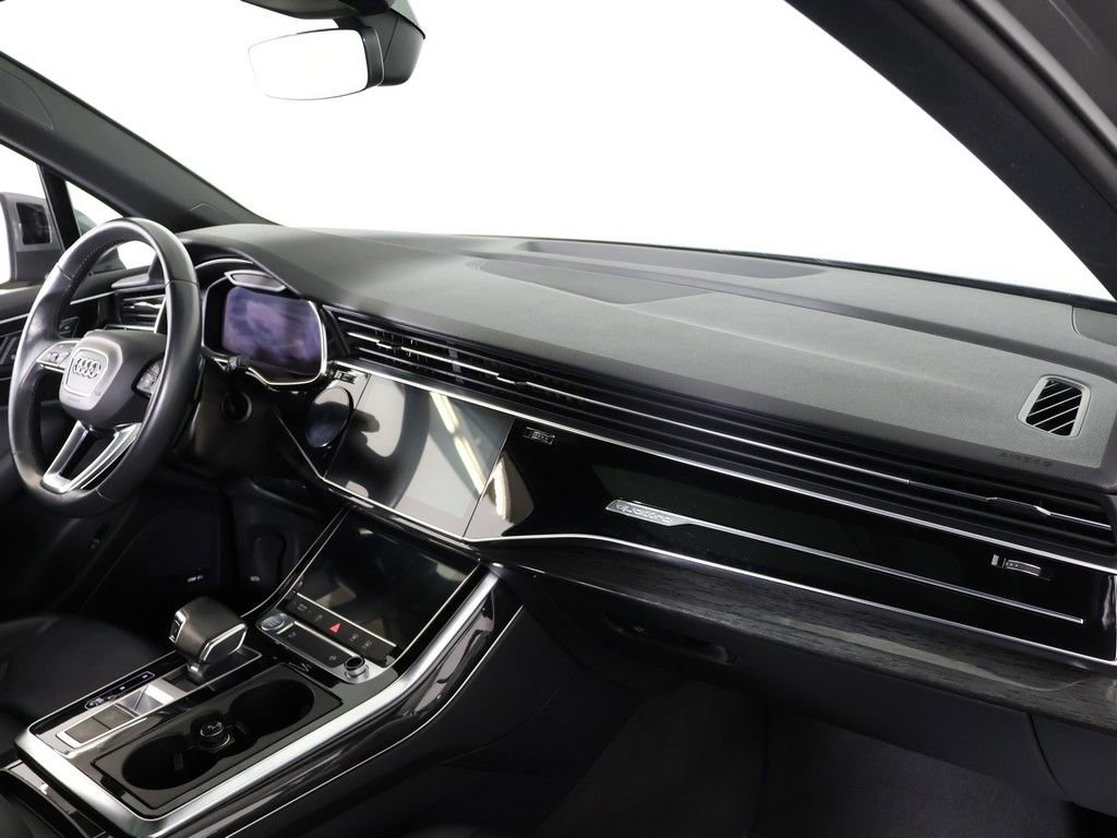 Used 2020 Audi Q7 3.0T Premium Plus w/ Premium Plus Package image 33