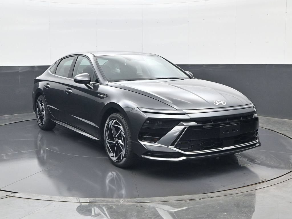 New 2026 Hyundai Sonata SEL FWD image 3