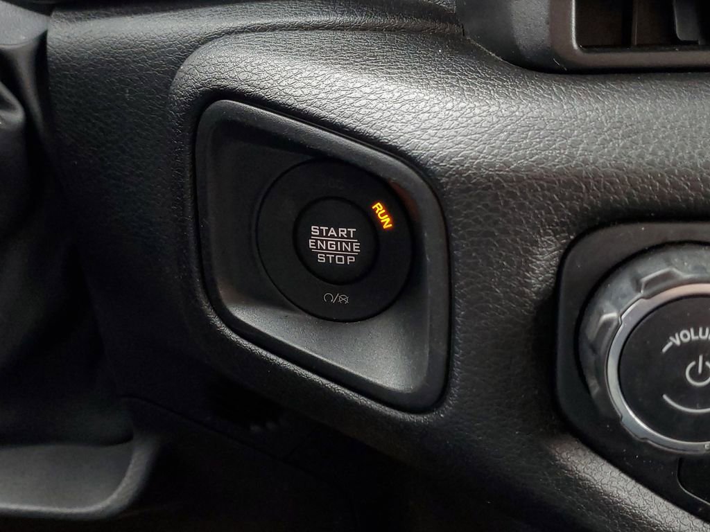 Used 2024 Jeep Wrangler Sport S image 16