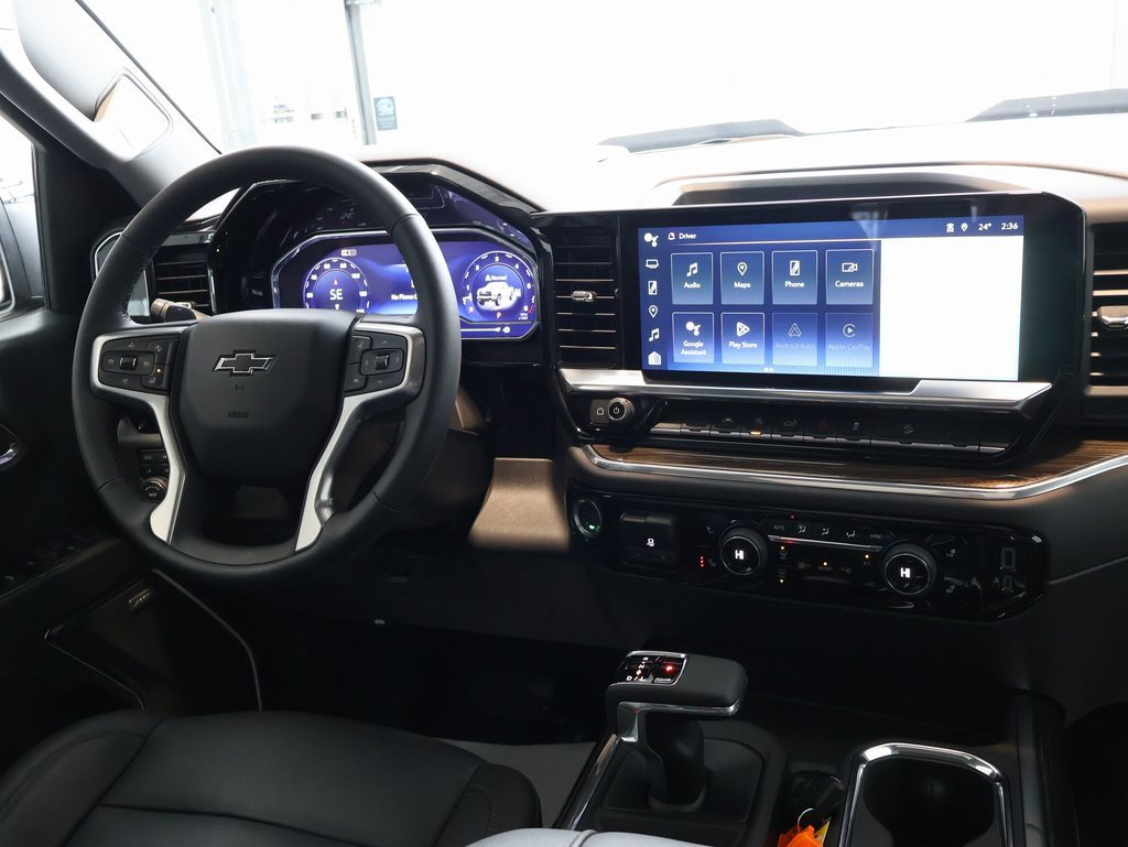 Used 2024 Chevrolet Silverado 1500 LT Trail Boss w/ Convenience Package II image 29
