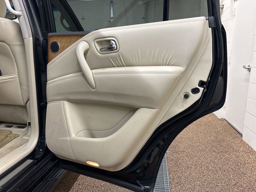 Used 2013 INFINITI QX56 4WD w/ Theater Pkg image 15