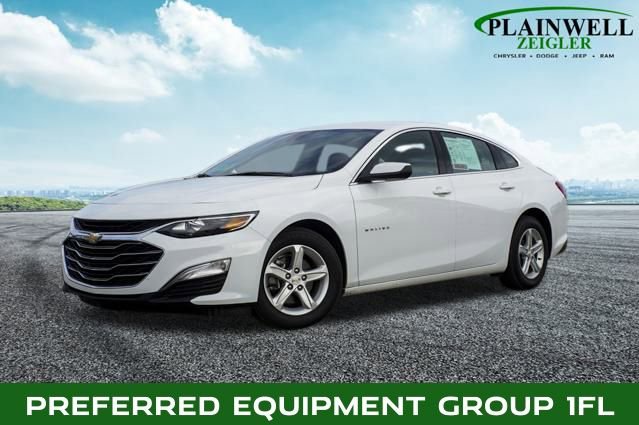 Used 2024 Chevrolet Malibu LS w/ Driver Confidence Package