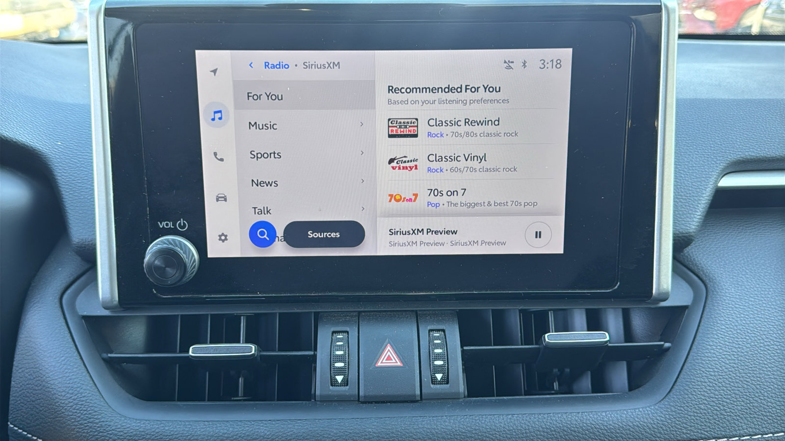 Used 2024 Toyota RAV4 XLE Premium image 14