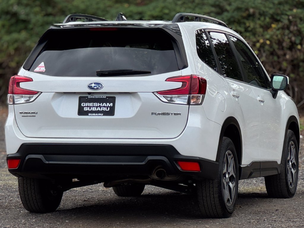 Certified 2024 Subaru Forester Premium AWD/4WD image 7