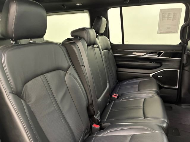 Used 2022 Jeep Wagoneer Series II w/ Premium Group I image 16