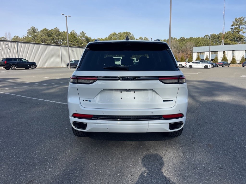 Used 2023 Jeep Grand Cherokee 30th Anniversary image 10