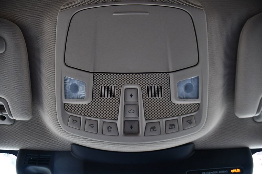 Used 2023 Lincoln Nautilus Reserve image 28