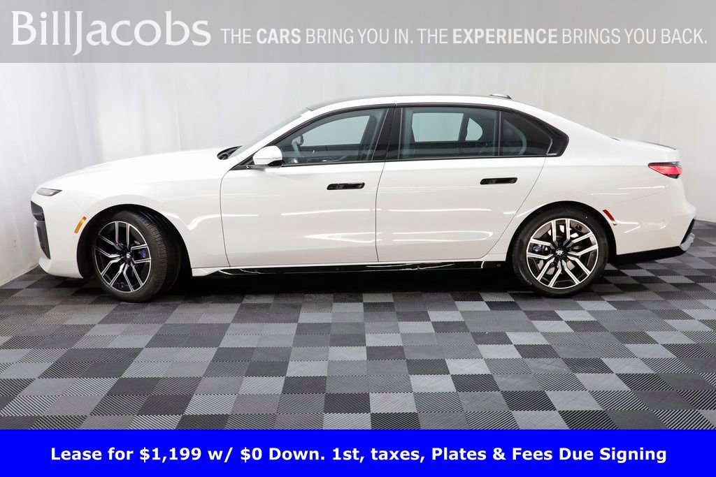 Certified 2025 BMW 760i xDrive w/ Executive Package image 4