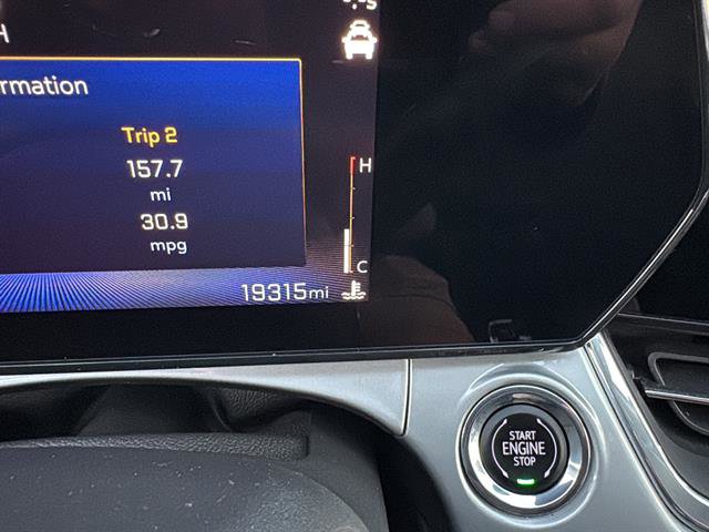 Used 2024 Chevrolet Trax LT image 41