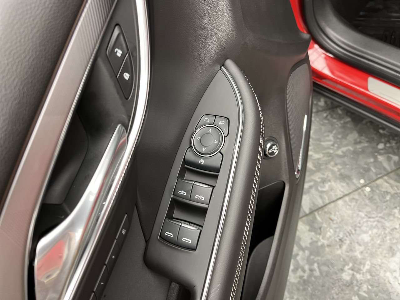 New 2026 Buick Envision Sport Touring AWD/4WD image 9