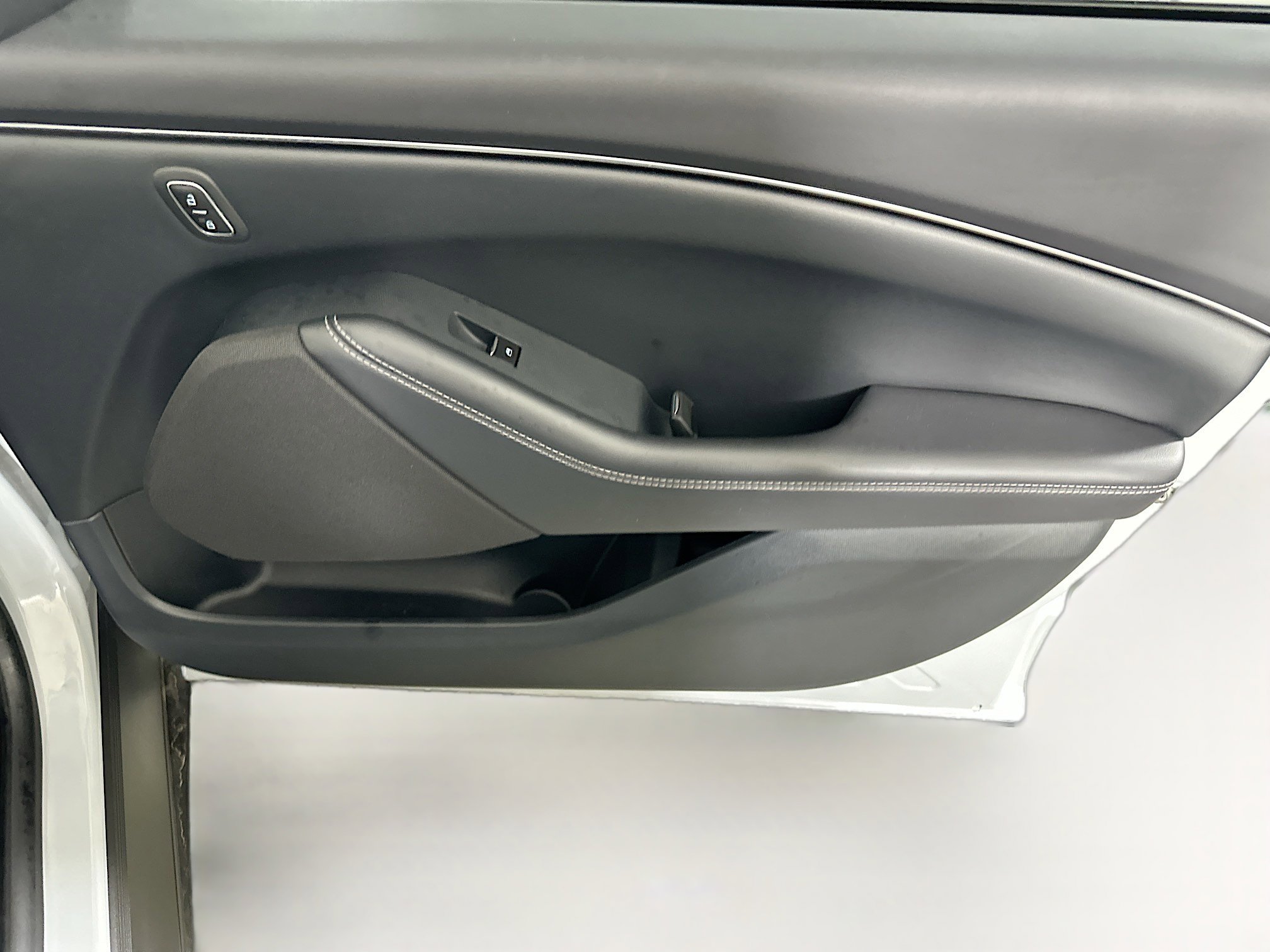 Used 2023 Ford Mustang Mach-E Select w/ Comfort Package Lite image 30