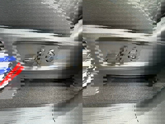 New 2025 Nissan Pathfinder SV image 13