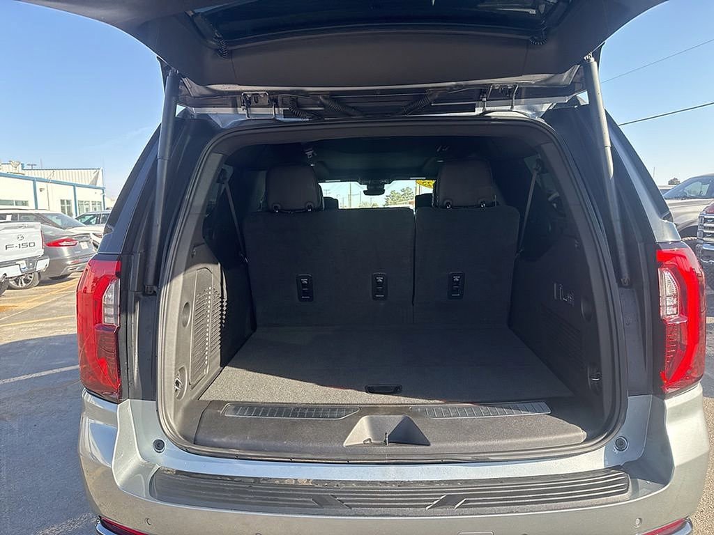 Used 2025 GMC Yukon XL Denali Ultimate image 14