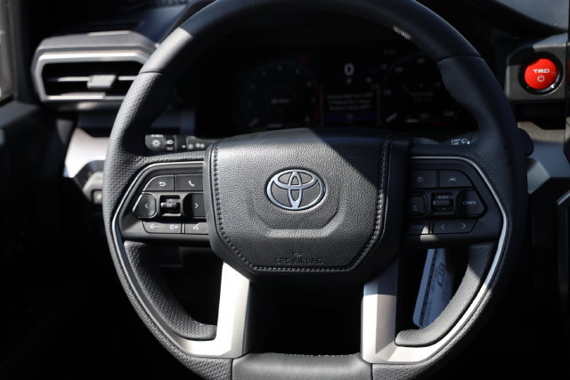 New 2026 Toyota 4Runner TRD Off-Road Premium w/ Tow Technology Package AWD/4WD image 26