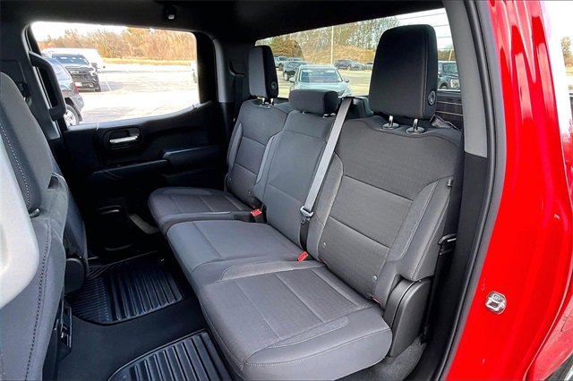 New 2026 Chevrolet Silverado 1500 Custom w/ LPO, Dark Essentials Package image 10