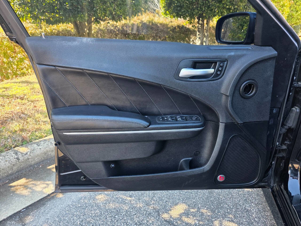 Used 2018 Dodge Charger R/T Scat Pack RWD image 11