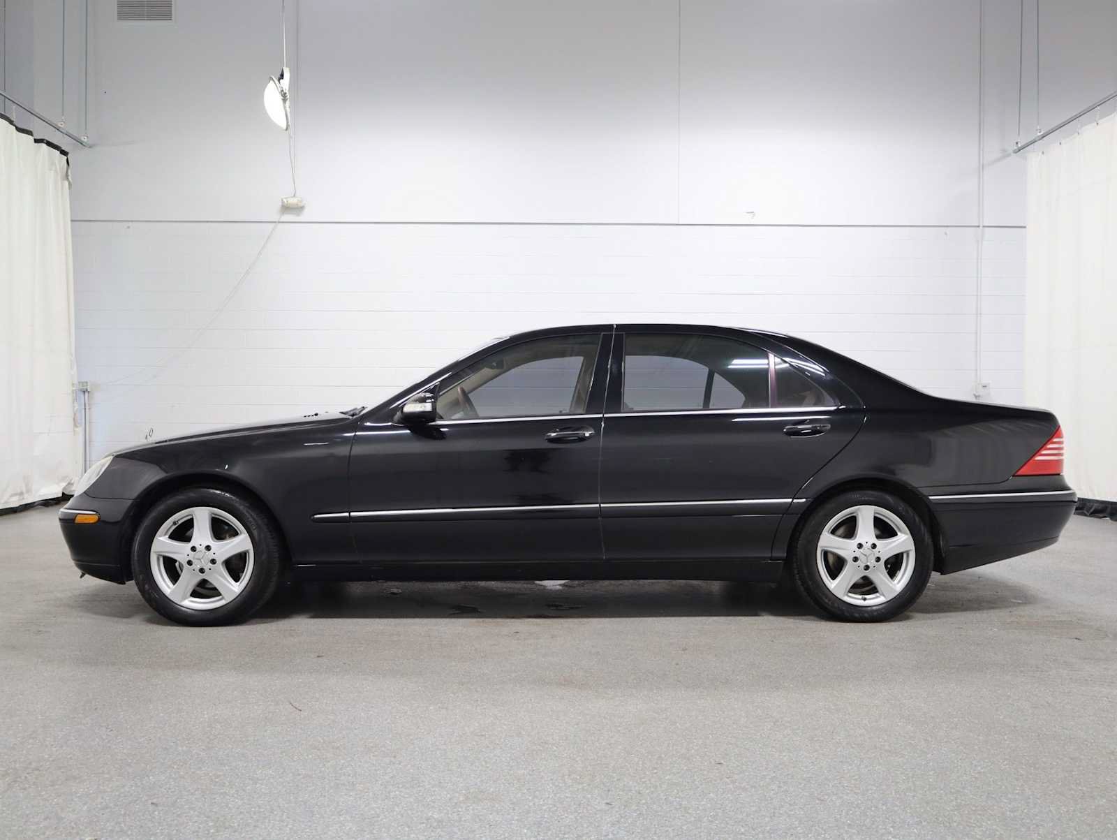 Used 2004 Mercedes-Benz S 430 image 2