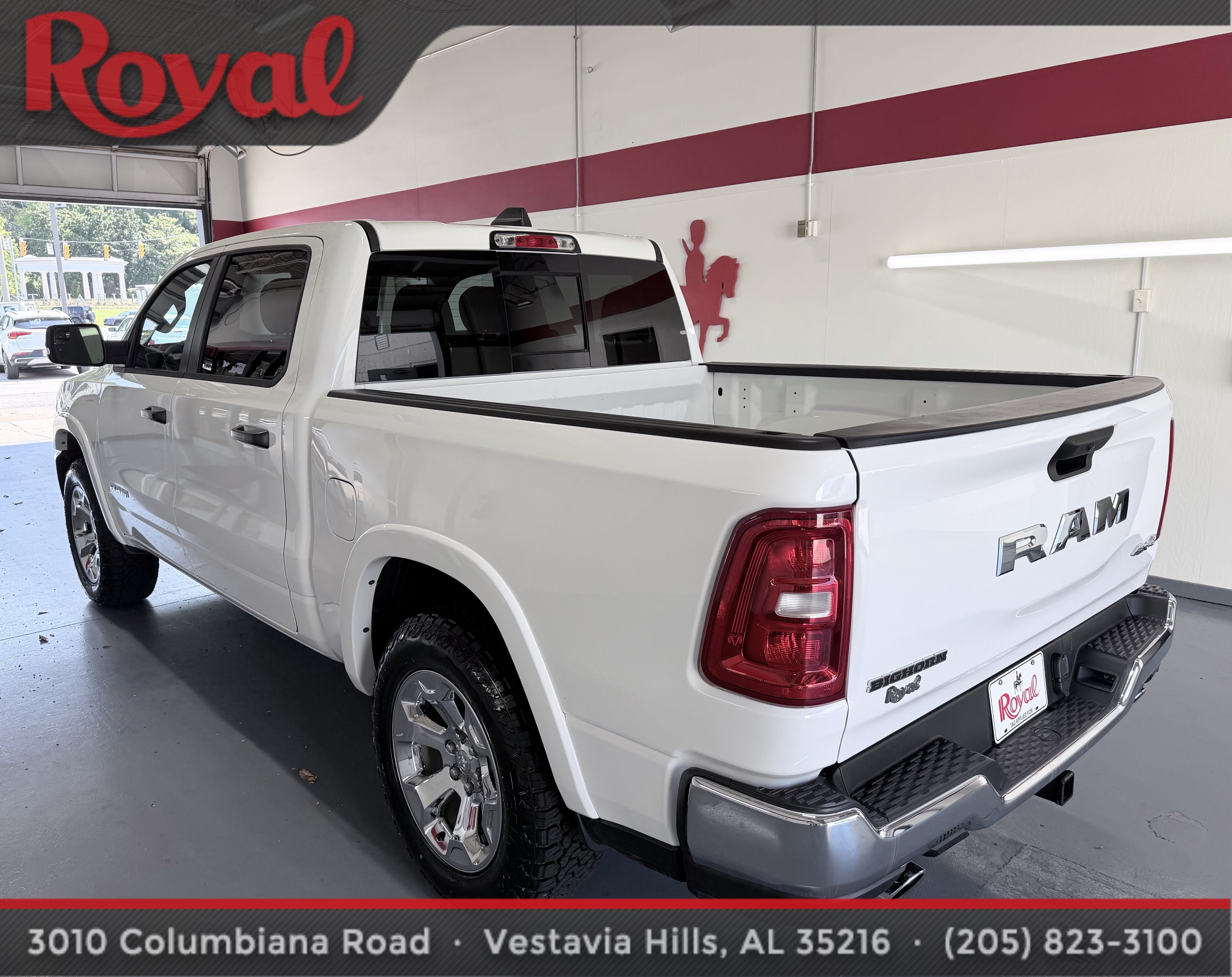 Used 2026 RAM 1500 Big Horn AWD/4WD image 7