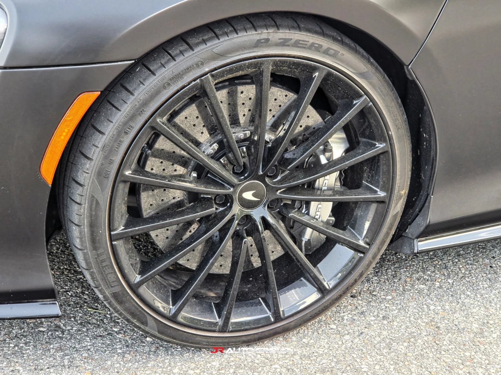 Used 2020 McLaren GT RWD image 20