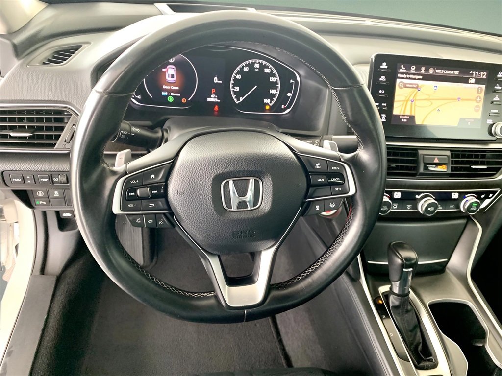 Used 2018 Honda Accord Touring image 28
