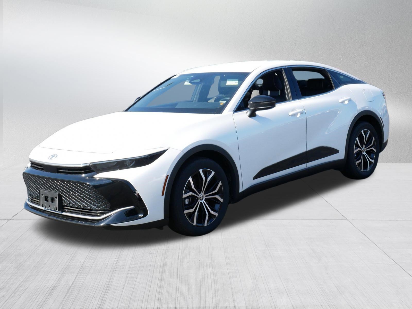 Certified 2026 Toyota Crown AWD/4WD image 3