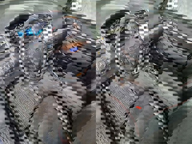 Certified 2019 Ford Explorer XLT w/ Equipment Group 202A image 19