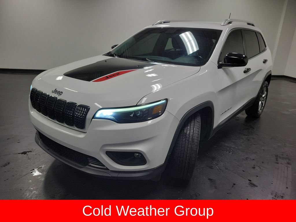 Used 2020 Jeep Cherokee Latitude Plus w/ Cold Weather Group FWD image 5