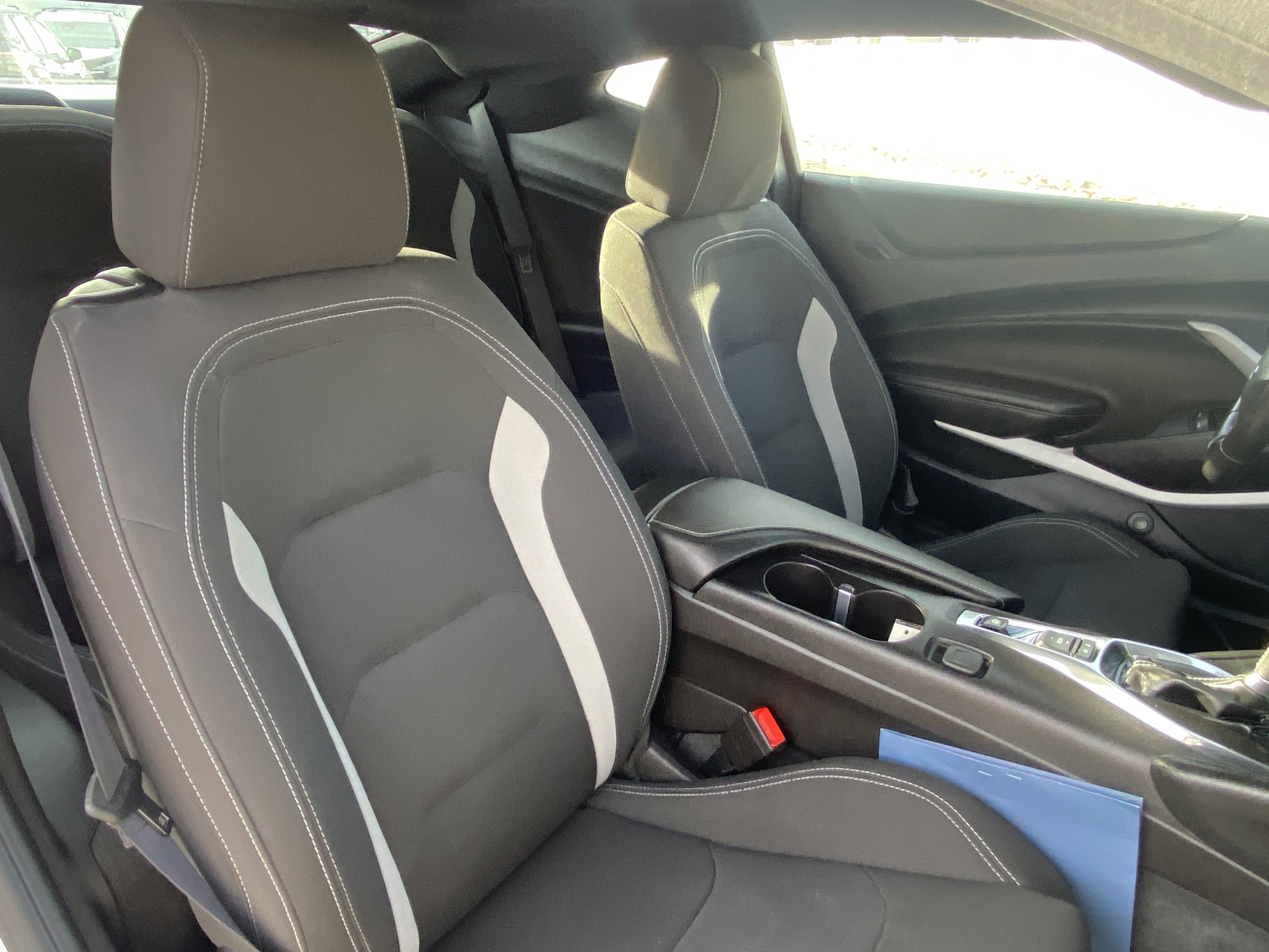 Used 2018 Chevrolet Camaro LT image 21