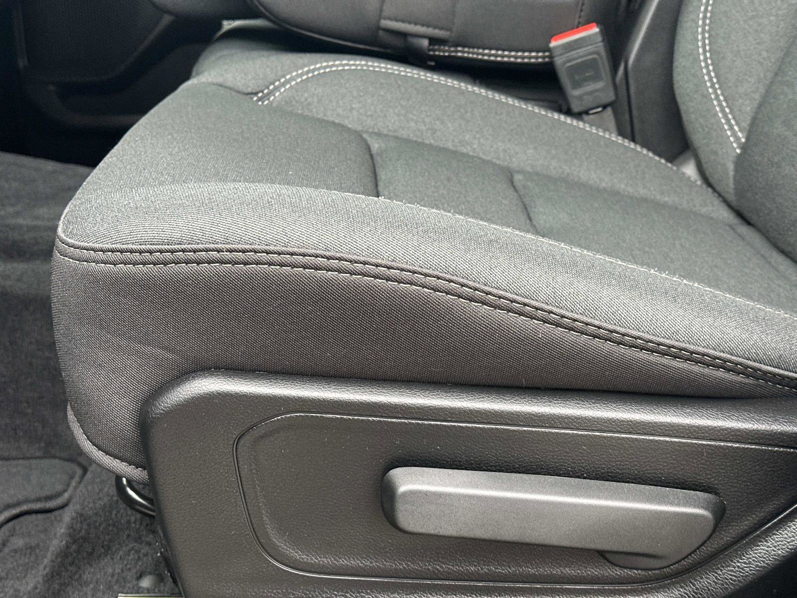 Used 2025 RAM 1500 Tradesman image 21