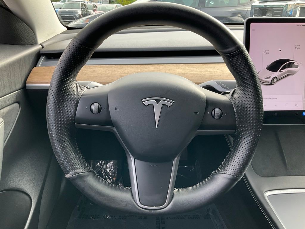 Used 2021 Tesla Model 3 Standard Range Plus RWD image 38