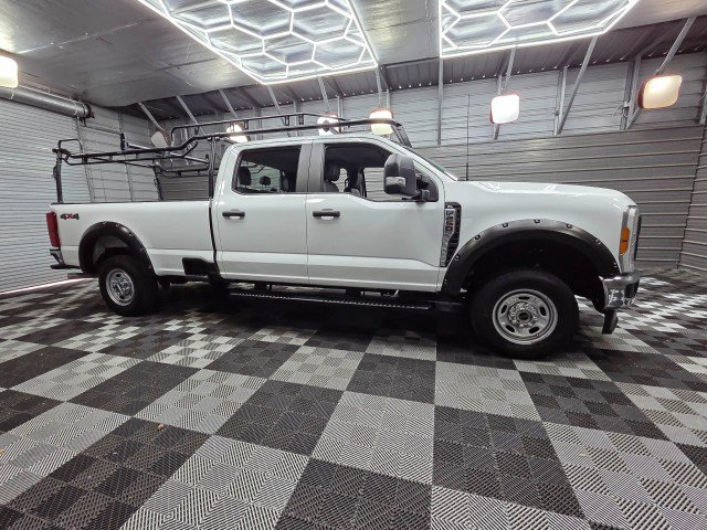 Used 2023 Ford F250 XL w/ Snow Plow Prep Package AWD/4WD image 9