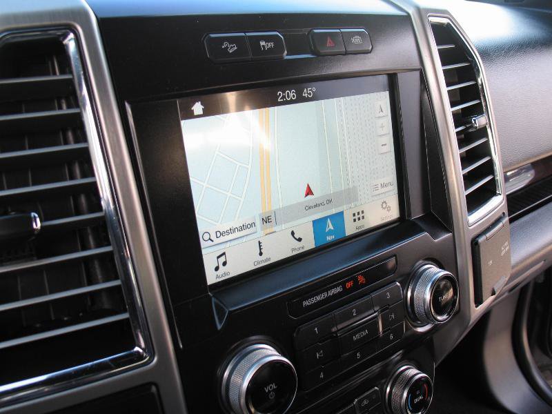 Used 2016 Ford F150 Platinum w/ Equipment Group 701A Luxury image 35