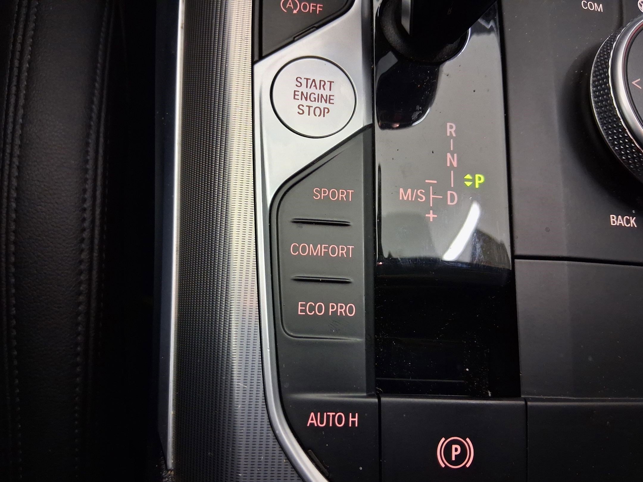 Used 2020 BMW 330i Sedan w/ Convenience Package image 30