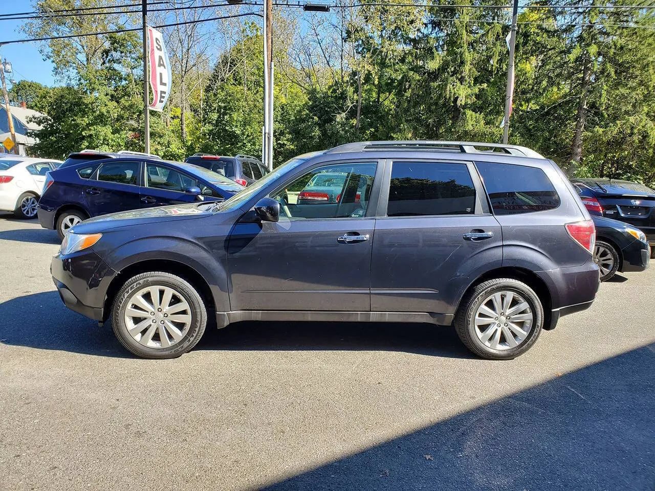 Used 2013 Subaru Forester 2.5X Limited AWD/4WD image 3
