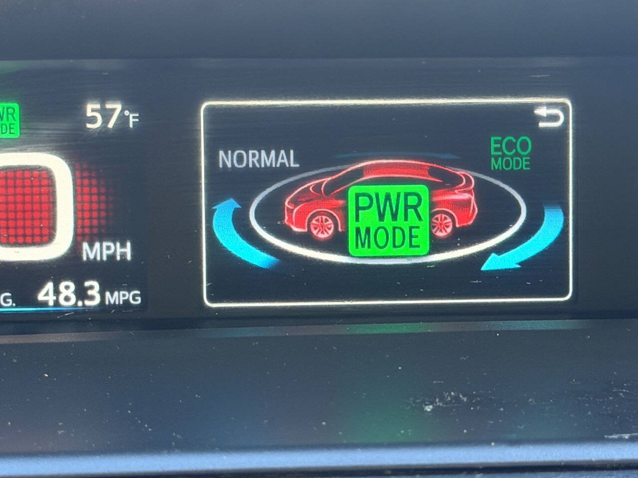 Used 2016 Toyota Prius Three Touring FWD image 38