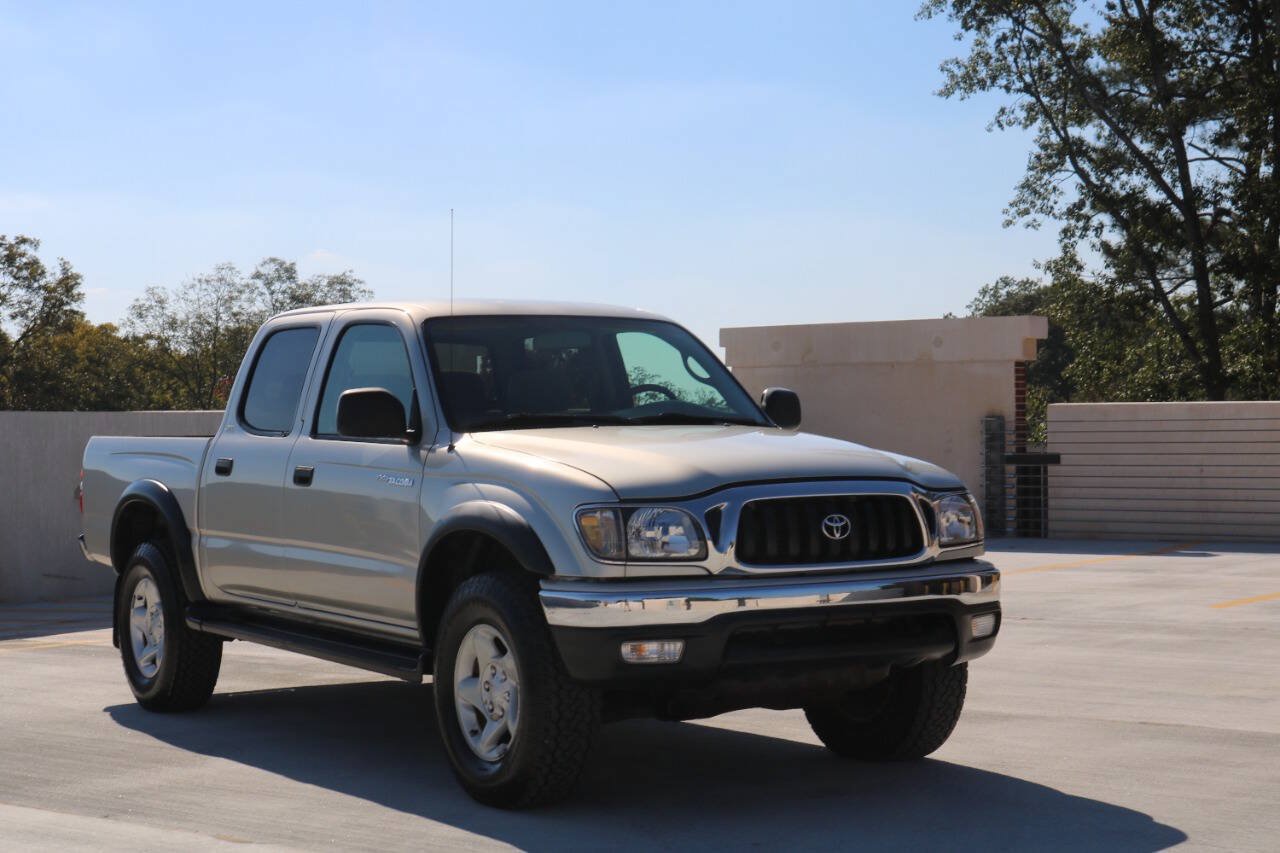 Used 2004 Toyota Tacoma PreRunner RWD image 3