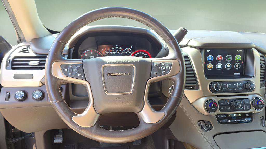 Used 2016 GMC Yukon XL Denali w/ Open Road Package image 24