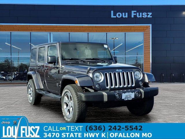 Used 2017 Jeep Wrangler Unlimited Sahara w/ Connectivity Group AWD/4WD image 1