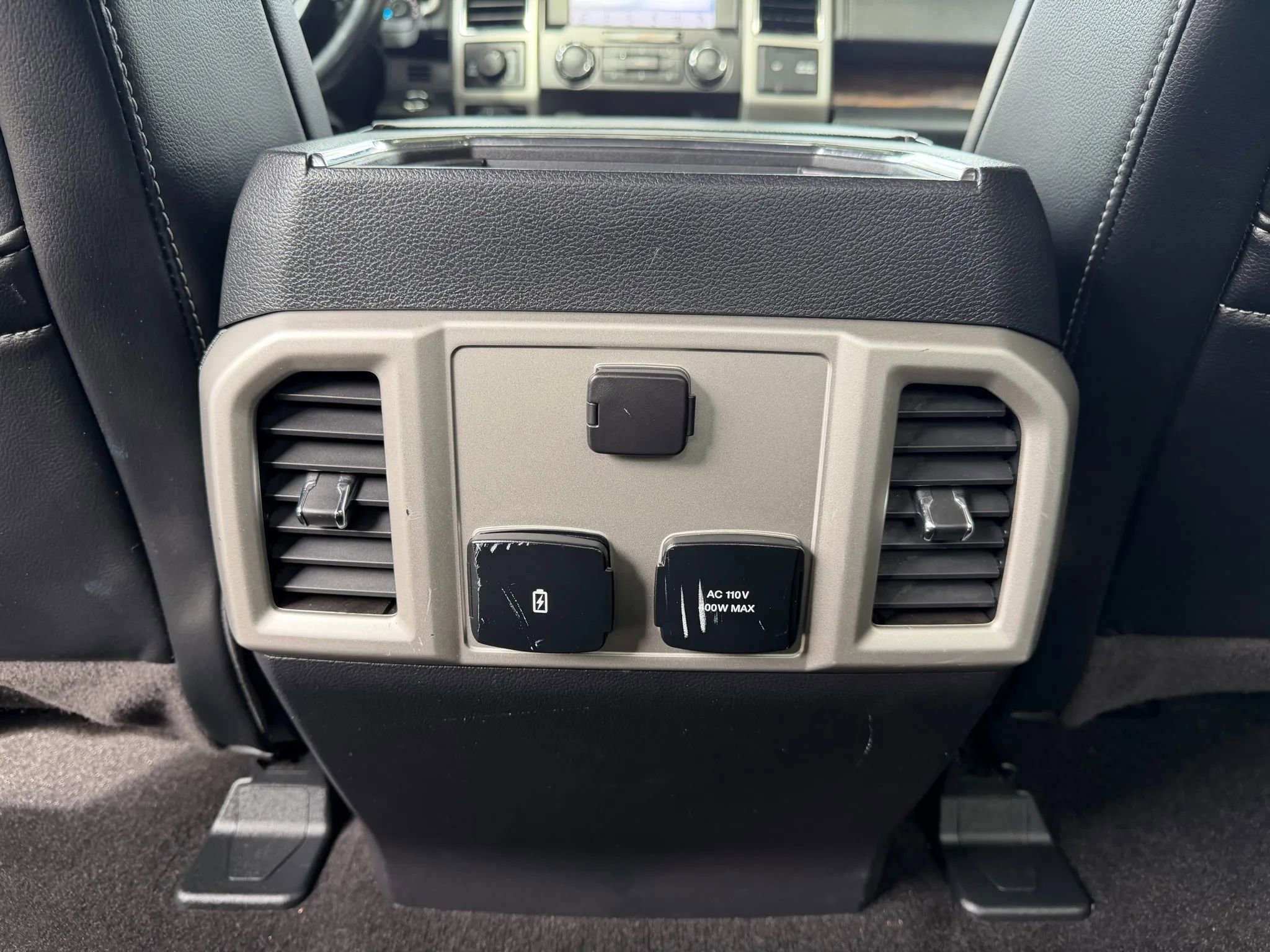 Used 2019 Ford F150 Lariat image 39