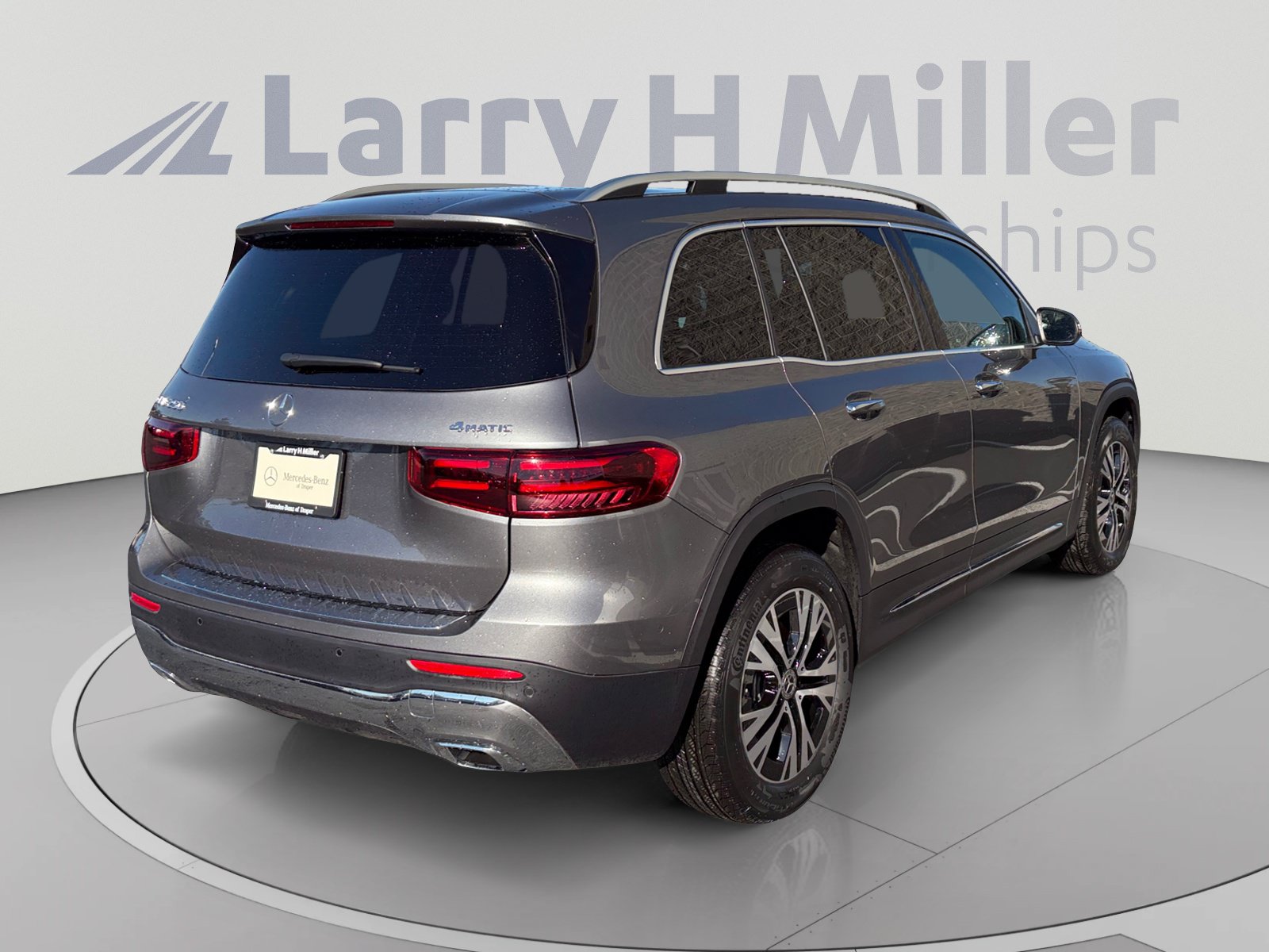 New 2026 Mercedes-Benz GLB 250 4MATIC image 5