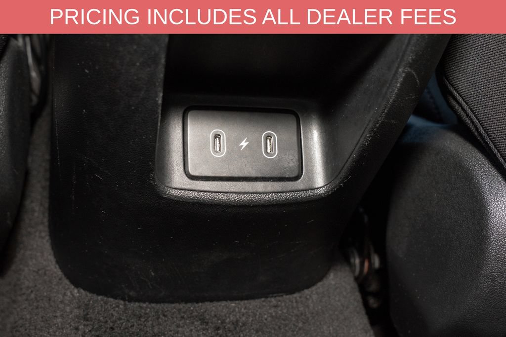Used 2025 Hyundai Elantra SEL FWD image 7
